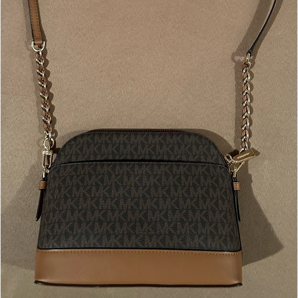 Michael Kors small acorn crossbody - Picture 2 of 7